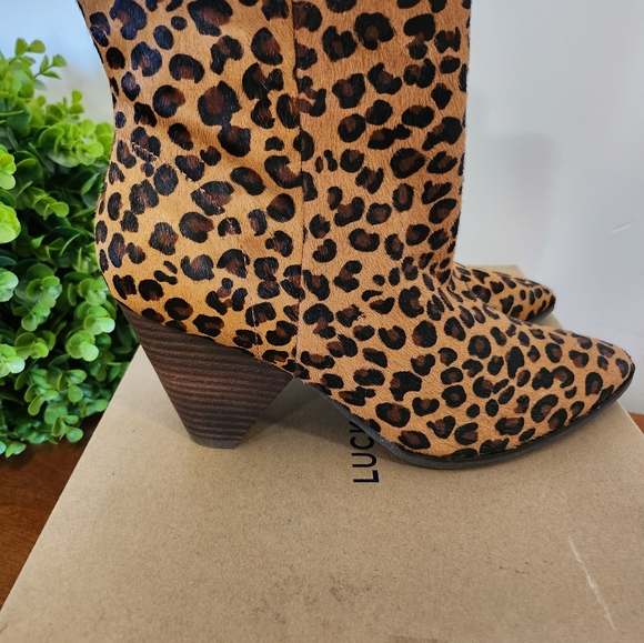 Lucky Brand Boot - Picture 4 of 7